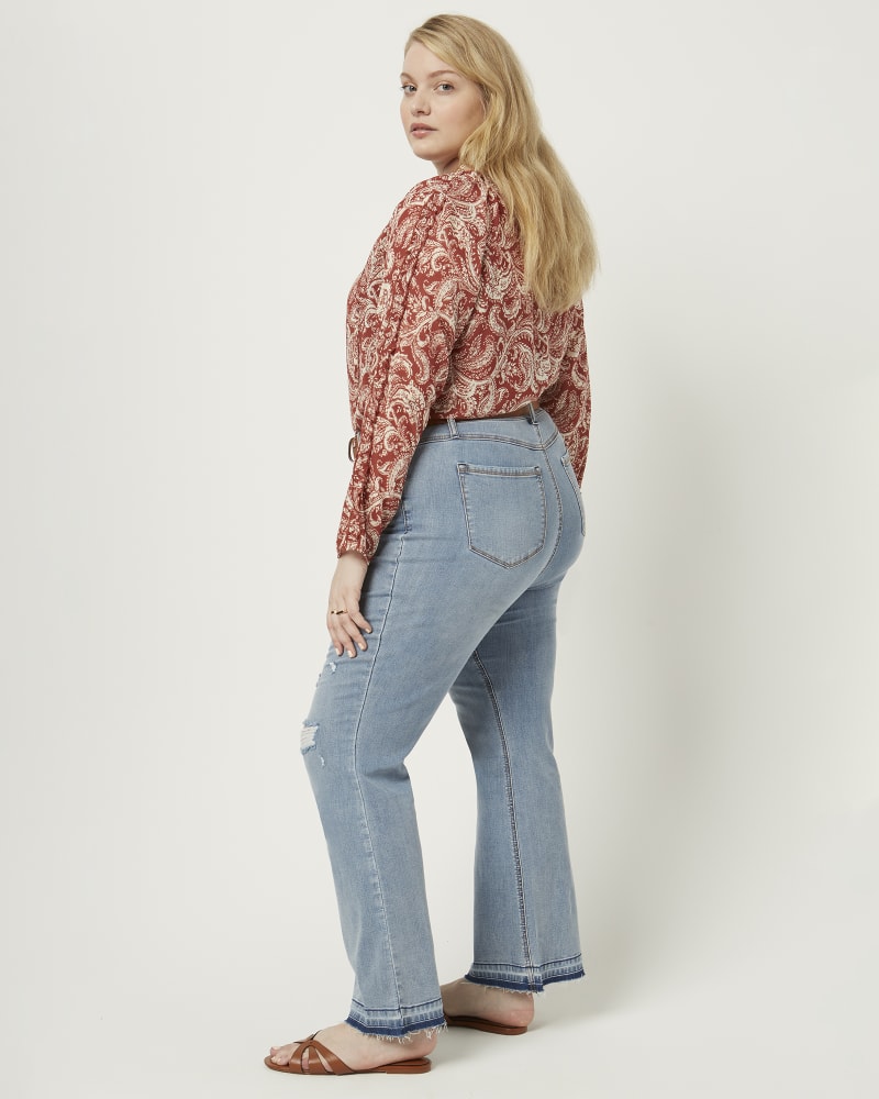 Noor Release Hem Flare Jean Light Wash